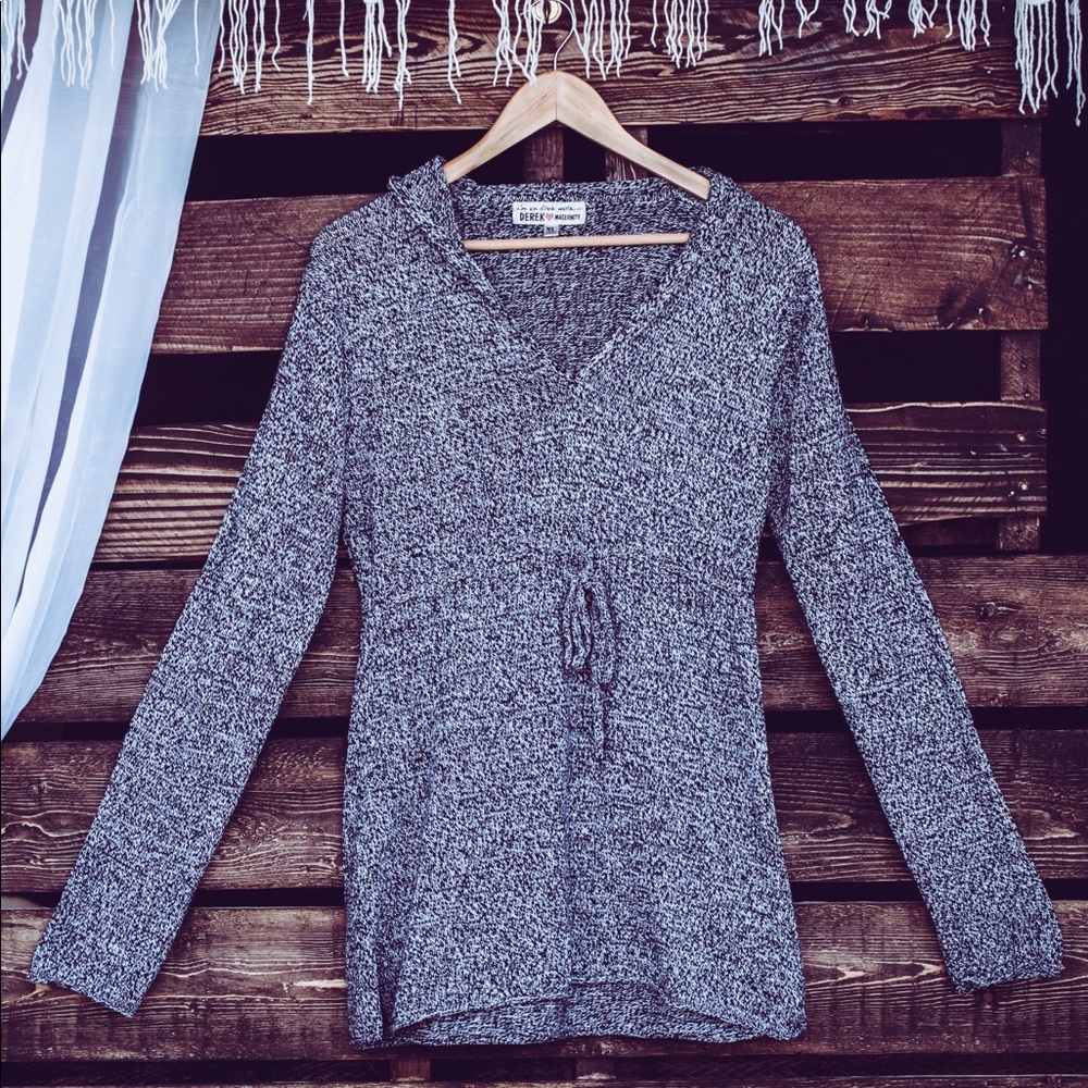 Derek Heart Maternity Sweater Grey Size XL (B4)
